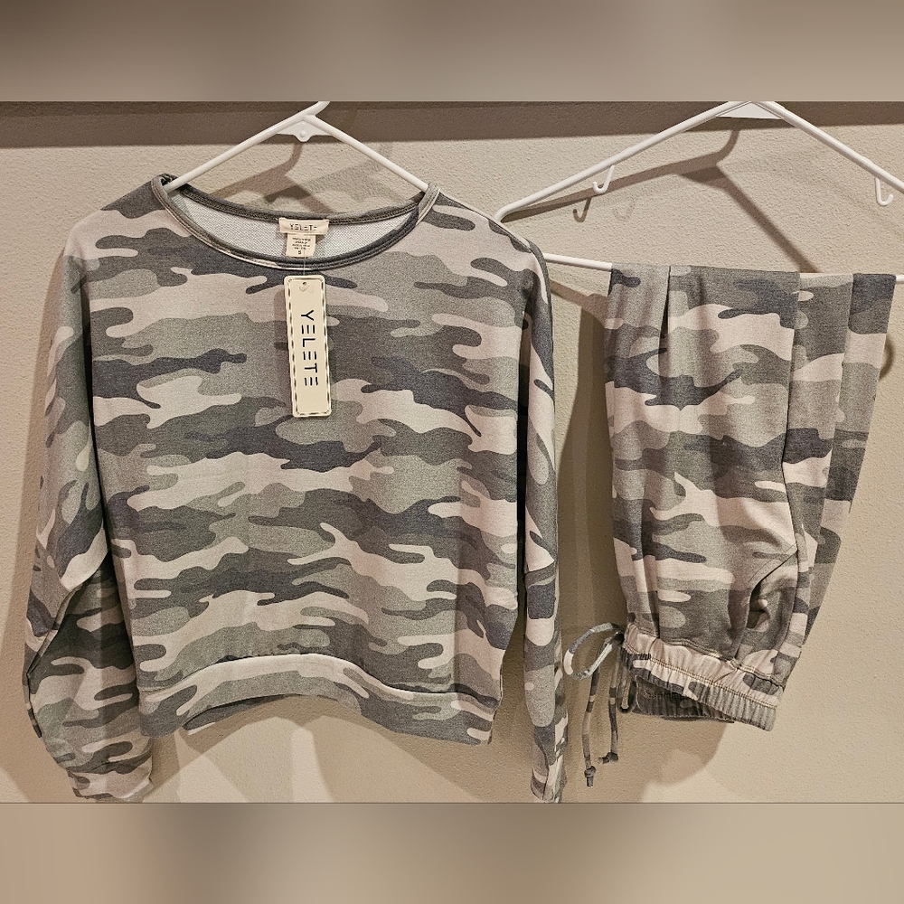 Yelete Camouflage Joggers Set - Gray and Green